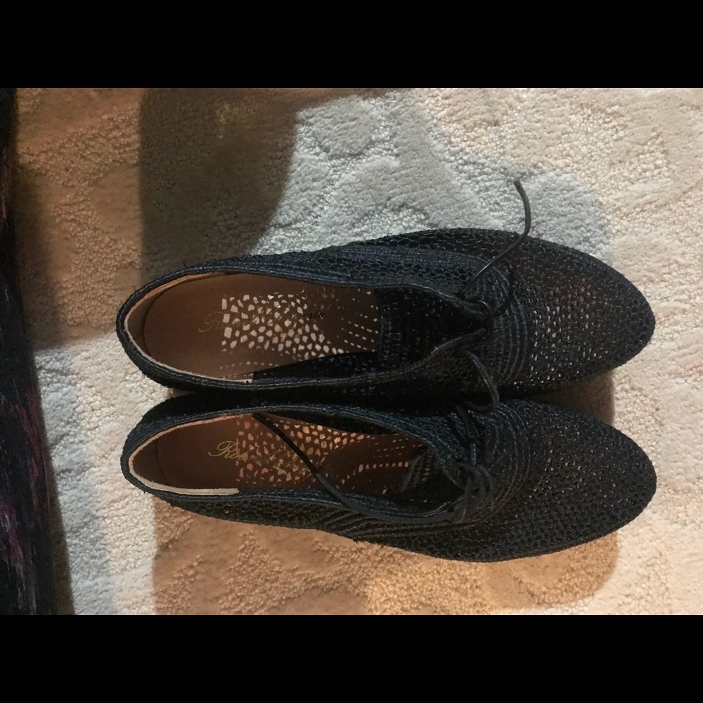 Black Robert Clergerie straw wedges